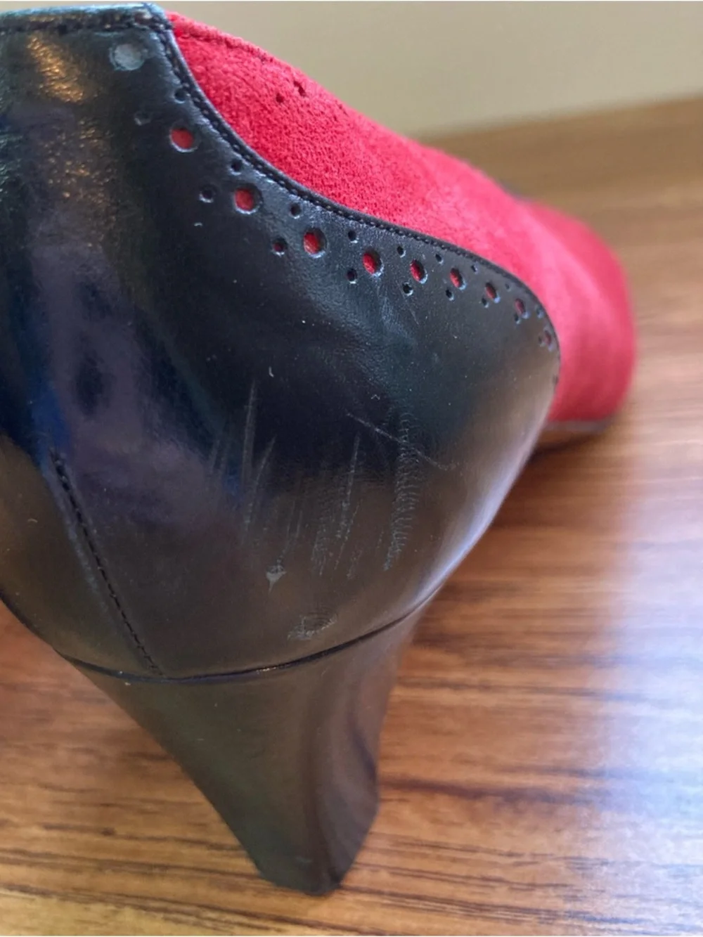 Vintage Evins Red Suede Heels 6.5